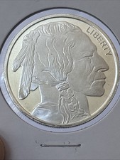 1 Troy Oz Silver Round Beautiful Buffalo - 0.999 Fine Silver Coin