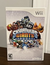 Activision Skylanders: Giants Nintendo Wii w/ Disc, Case NTSC E10+ Game
