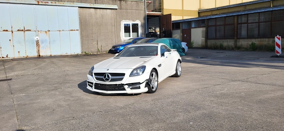 Mercedes-Benz W172 Repuestos Dispensador Salvamento Repuestos Dispensador Foto 4 de 4