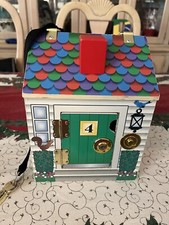 Melissa and Doug toy doorbell house with keys working Very Good Condition