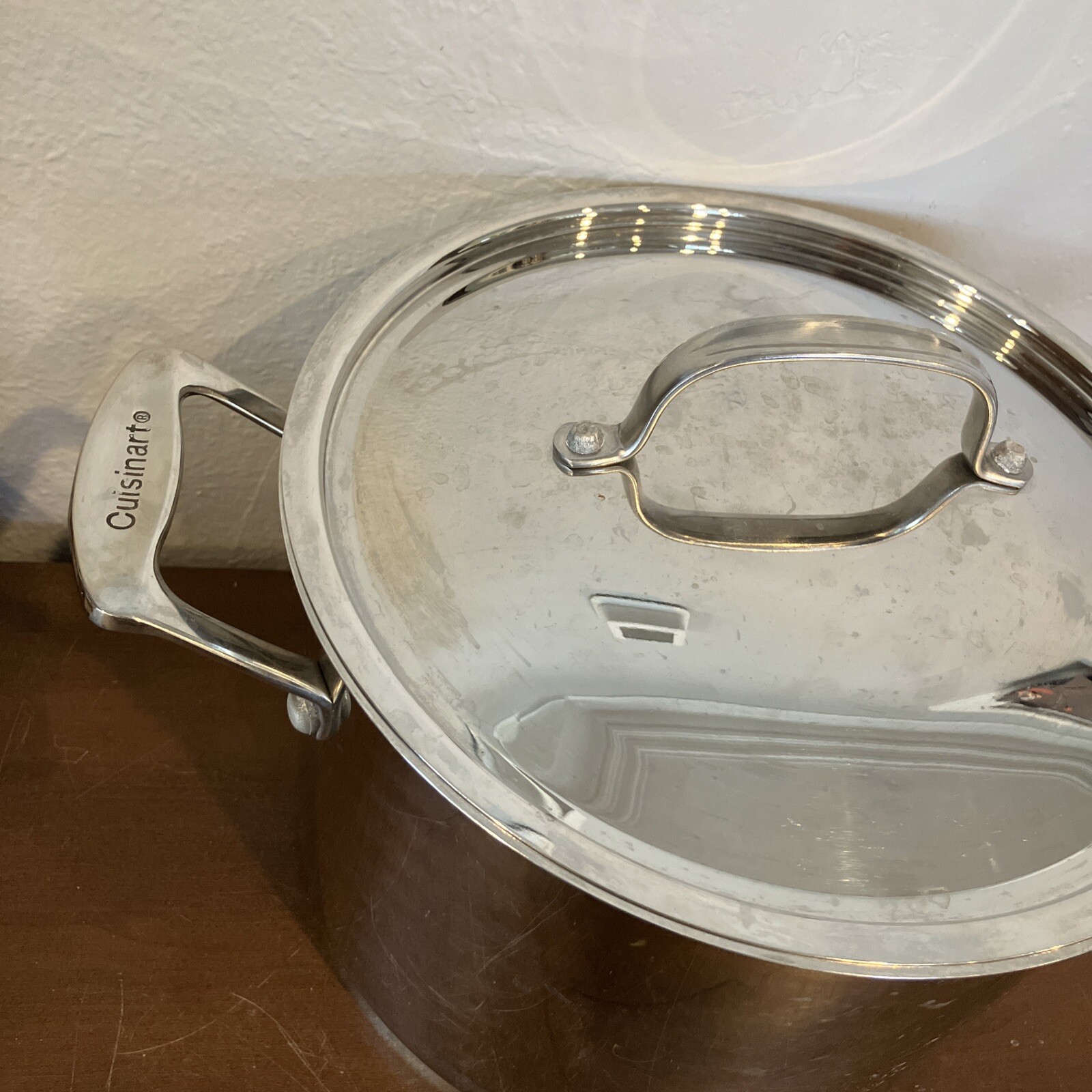 CUISINART 8 Quart Stainless Stockpot with Lid 76624 sets flat. eBay