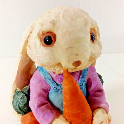 Vintage Ceramic Easter Holiday DecorBunny Rabbit Eating Carrot 4" Tall 3.5" Wide - Picture 8 of 9