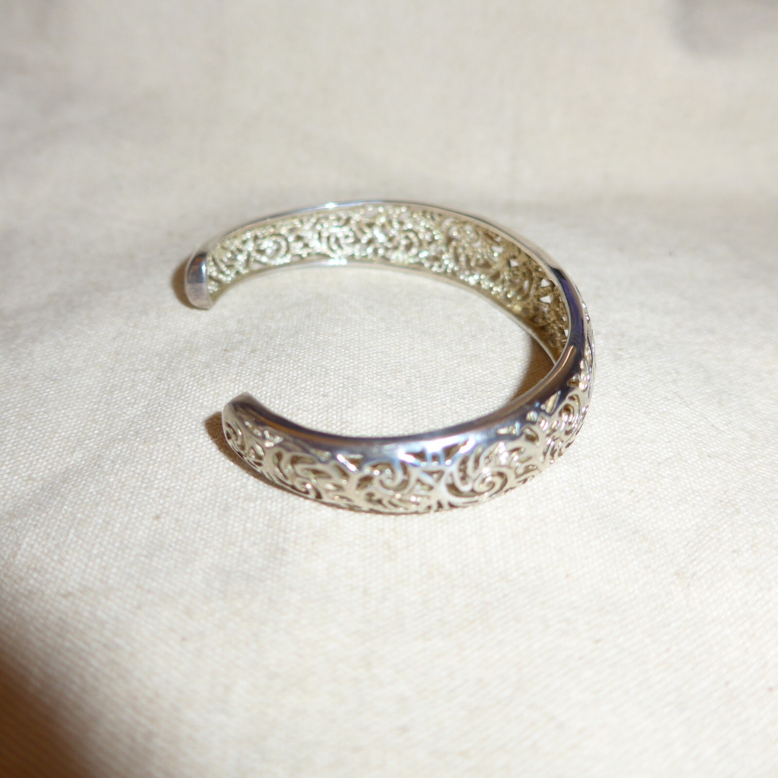 925 Solid Silver Floral Filagree Cuff Bracelet 7" - image 3