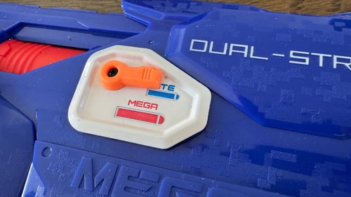 NERF DUAL STRIKE - Bild 6 von 7