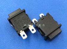 1PC NEW Light Country LC83 10A 250V Self-Reset Pushbutton Switch 2Pins