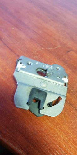 BMW 3 E90 320 i 7142261 2.0 Benzin 125kw 2008 10599041