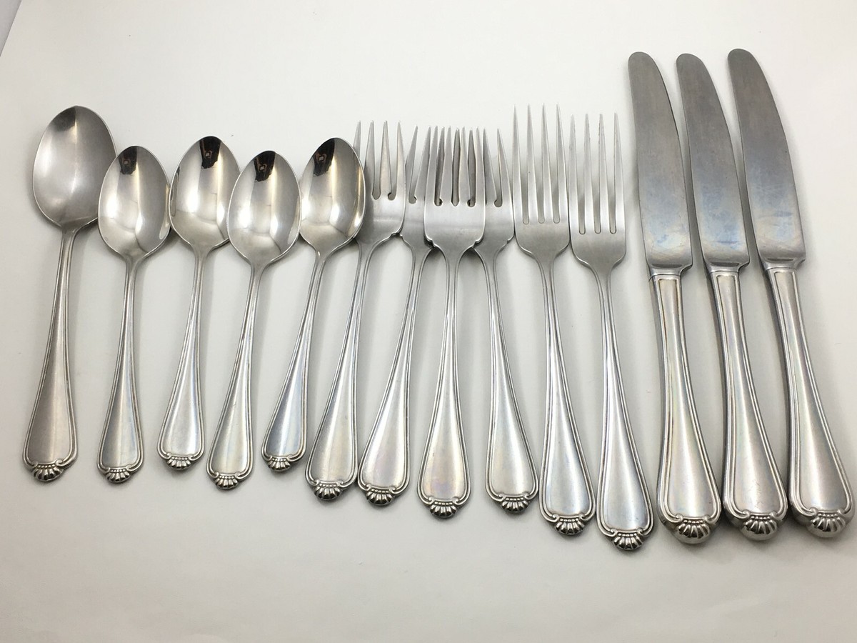 Oneida Winter Hill Distinction Deluxe Stainless Steel Flatware - Glossy Finish - You Pick The Pieces