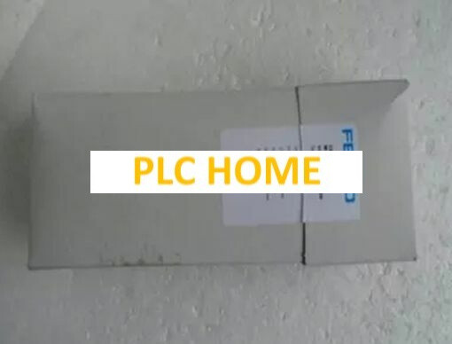 1PC New FESTO pressure switch SDE1-D10-G2-W18-L-P2-M12