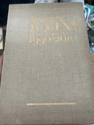 ICONS Dolce&Gabbana 1990 2010 Gebundene Ausgabe limitierte Auflage EN
