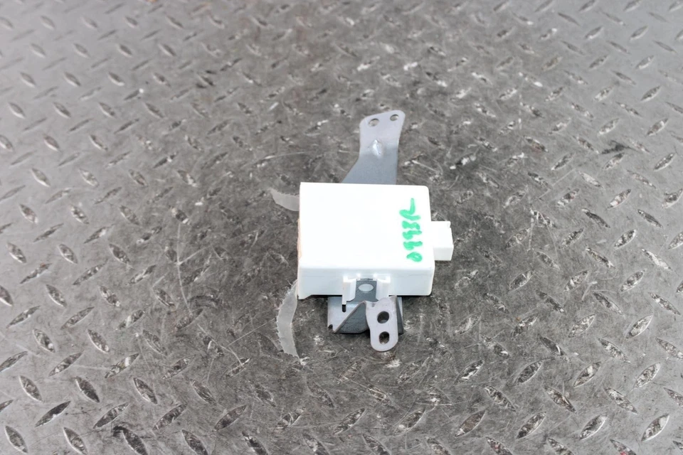 05-15 Tacoma Electronic Door Lock Receiver Control Module Unit OEM Factory - Изображение 4 из 4