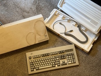 Vintage 1989 IBM Model M Keyboard - Very rare  1393464 (1391401) - Tested