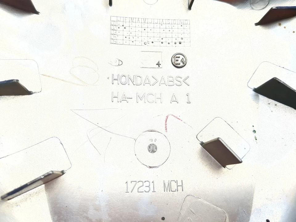 04-09 Honda VTX1300C VTX 1300 Intake Air Box Filter Cleaner - Image 4 of 4