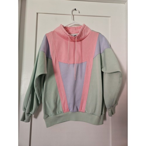 Vintage 80s/90s J.J.T Sport Pastel Colorblock Pullover Sweatshirt - Med