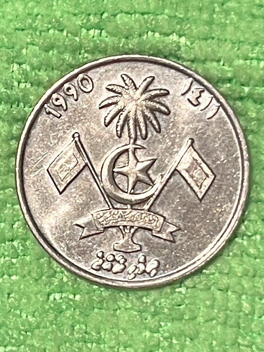 Picture 1 of 2