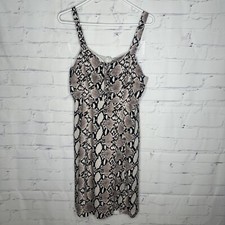 Express Medium Light Pink & Black Dress