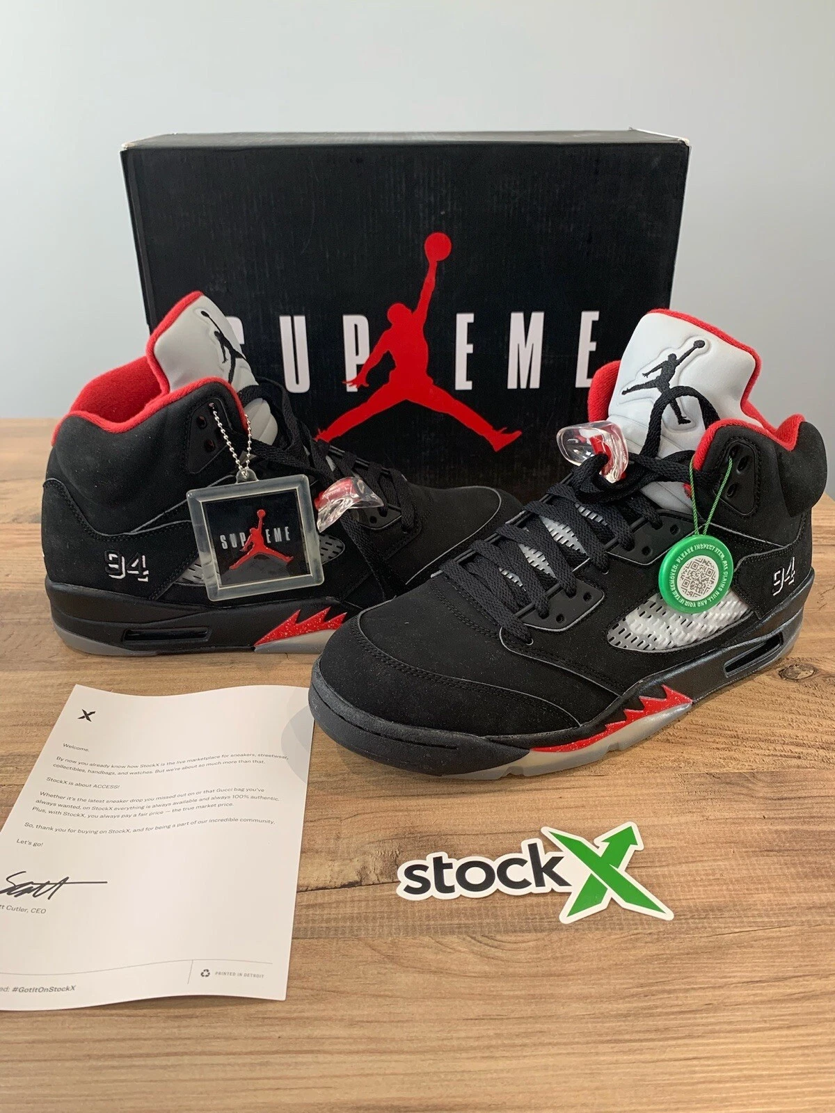Nike Air Jordan 5 Supreme Taille 9