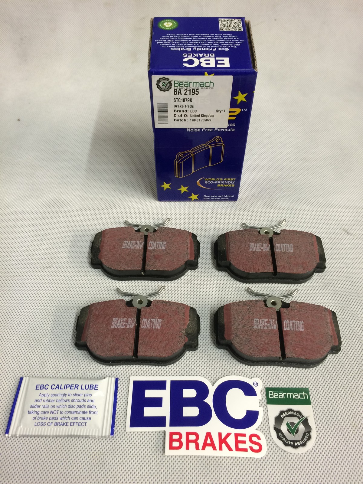 Range Rover P38 V8 or 2.5TD (94 - 02) Rear Brake Pads EBC Brand STC1879K DA3314