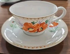 Merit 1940's Tea Cup Saucer Red Poppies Hand Painted Occupied Japan vintage EUC