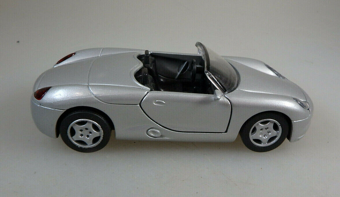 Picture 3 of 5