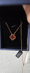 Authentic Red four-leaf clover pendant made of agate and gold-plated silver
