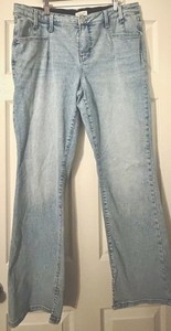 Maurices High Rise Slim Bootcut Jeans 16W Plus Blue Light Wash Denim Zip