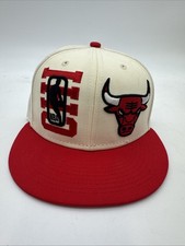 Men's New Era Cream/Red Chicago Bulls 2022 NBA Draft 59FIFTY Fitted Hat 7 55.8cm