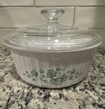 Corning Ware French White Callaway Ivy 1.6 Liter Round Casserole F-5-B with Lid