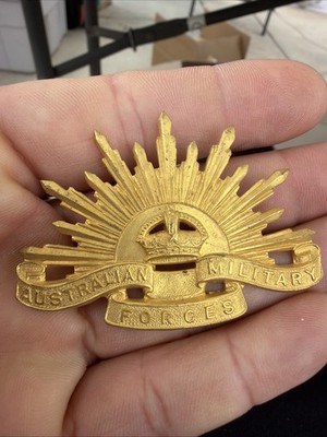 Australian Forces Slouch Hat Badge   