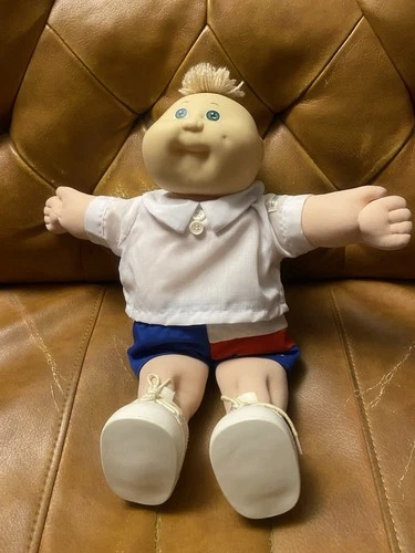 Cabbage Patch Kids Preemies Morgan Carmody 1982 Signed Doll w/ Certificate