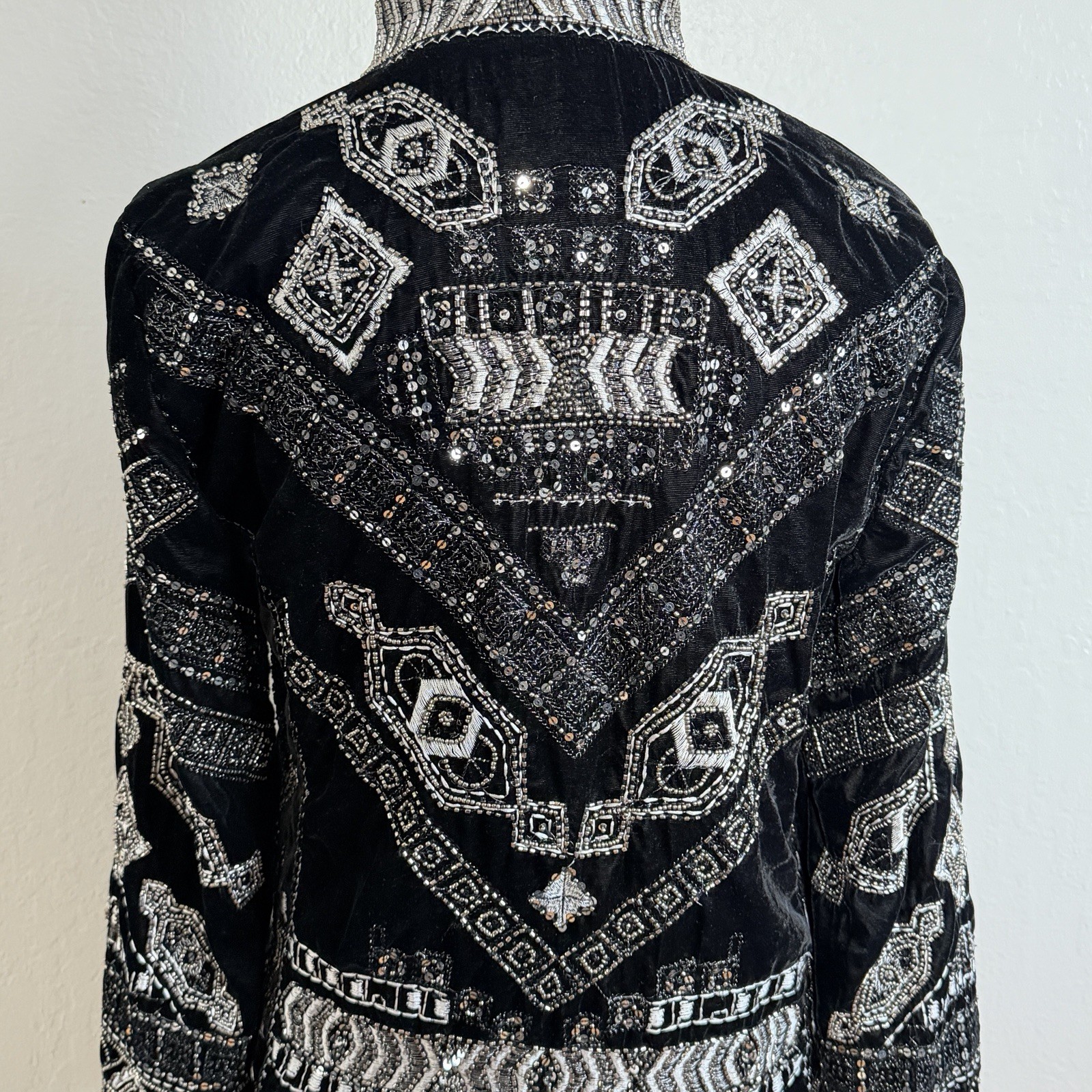 Beaded Velvet Statement Jacket Silver Geometric S… - image 4
