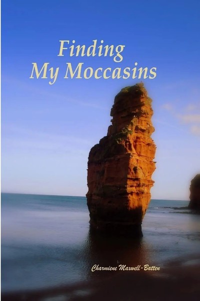 Charmiene Maxwell-Batten | Finding My Moccasins | Taschenbuch | Englisch (2015)-image