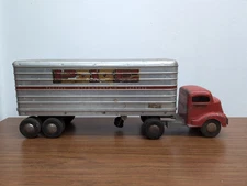 Vintage Smith Miller Smitty Toys Red Semi Truck Tractor Cab w/ 18" PIE Trailer
