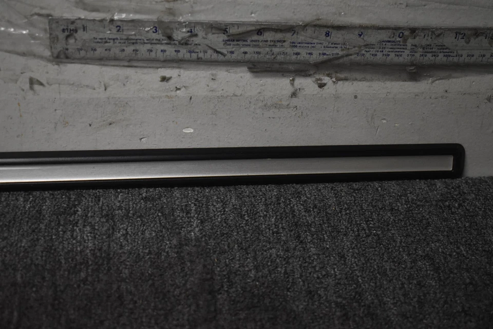 2019-2021 MERCEDES BENZ G550 BASE TRIM MOLDING FACTORY OEM - Image 3 of 4