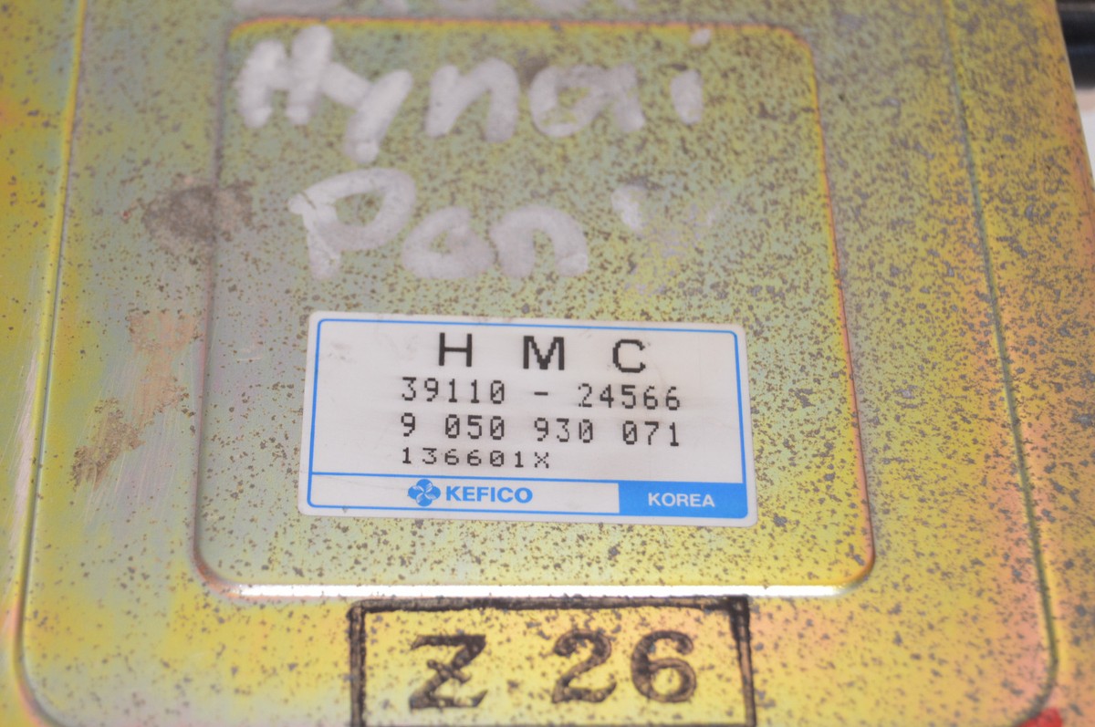 Hyundai Mitsubishi ECU Control Module Unit 39110-24566 9050930071