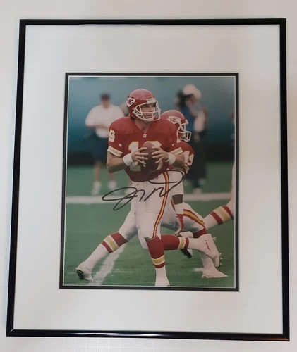 Joe Montana Framed Autograph 8x10 Photo with the Kansas City Chiefs w/COA