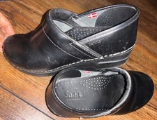 Sanita Women  s Original Clog Nurse Professional Smooth Leather Size 38 / 7.5-8