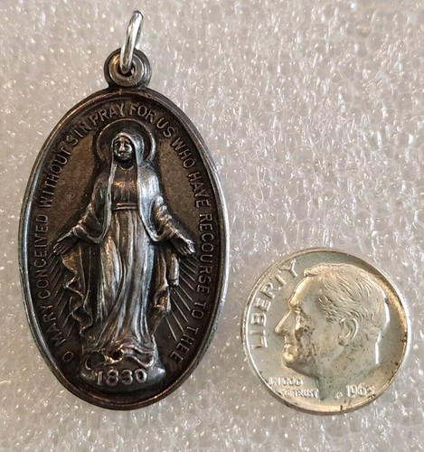 STERLING MARY 1830 Immaculate Sliding Pendant-Vintage - Picture 6 of 7