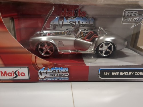 1965 Shelby Cobra 427 in scala 1/24 di Maisto Custom Shop Vhtf