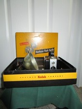VINTAGE KODAK HAWKEYE CAMERA WITH FLASH  ORIGINAL BOX - untested