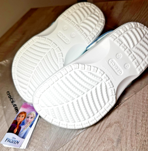 Disney Frozen Crocs Baya Clogs Mädchen Größe j2 (Jugend 2) blau/weiß Print Schuhe Neu mit Etikett - Bild 7 von 9