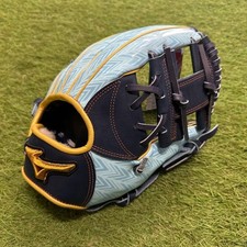 Mizuno Pro Infield Softball Glove 9" RHT Blue Sky New, No Box