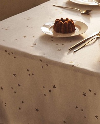 Zara Home Gold Star Weiß Tischwäsche Tischdecke Festlich Weihnachten Silvester