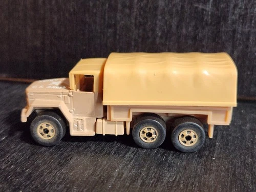 HOT WHEELS VINTAGE 1983 US ARMY M809 TROOP TRANSPORT TRUCK  DESERT TAN DIECAST