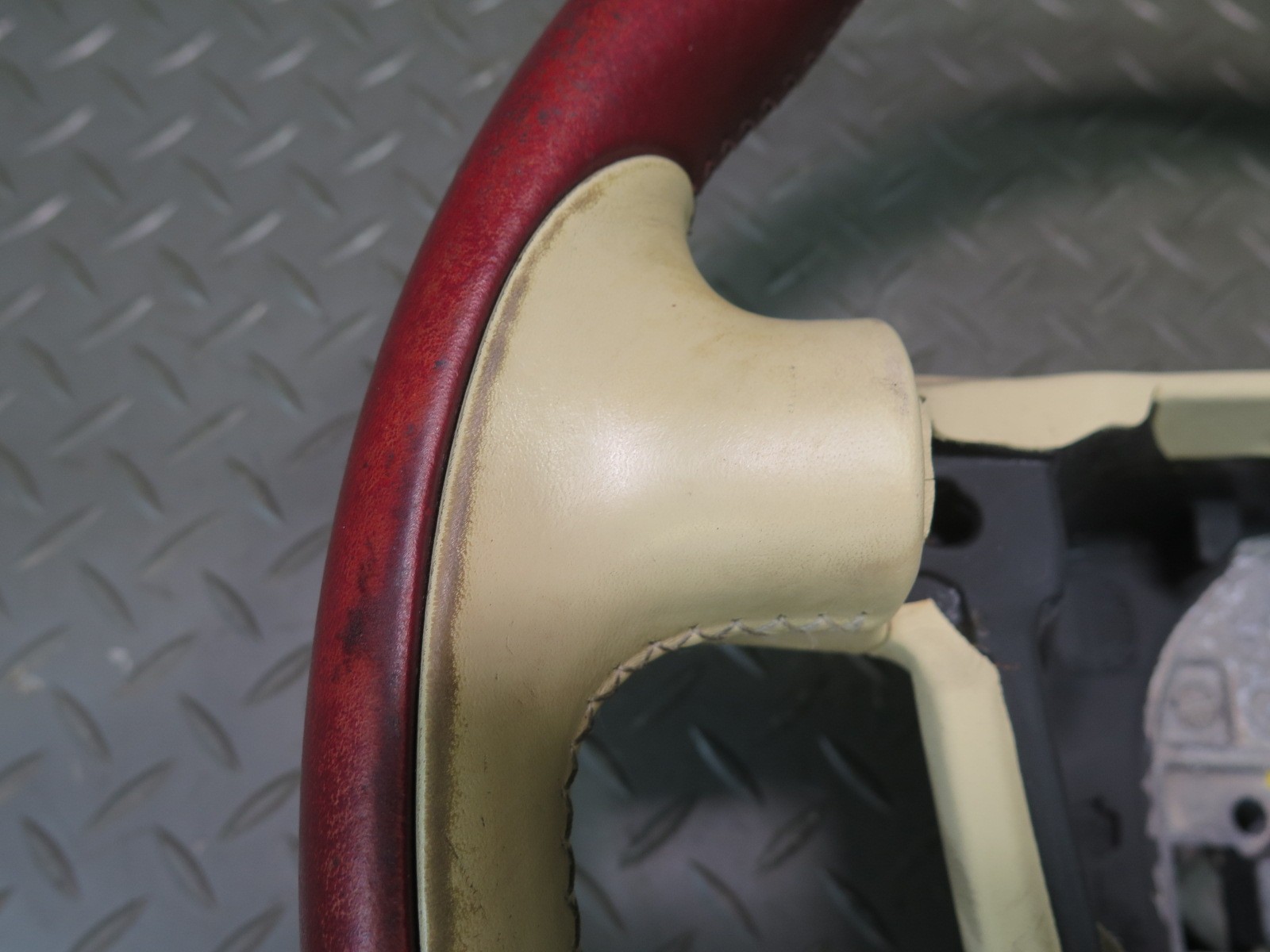 2006-2012 BENTLEY CONTINENTAL FLYING SPUR LEATHER STEERING RED BEIGE