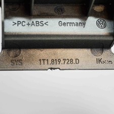 VW TOURAN 1T1, 1T2 Frischluftgrill 1T1819728D 2.0 Diesel 103kw 2007 3671357