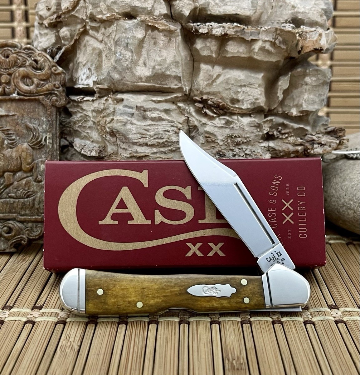 Case XX USA 2026 Smooth Antique Bone 58186 Mini Copperlock Pocket
