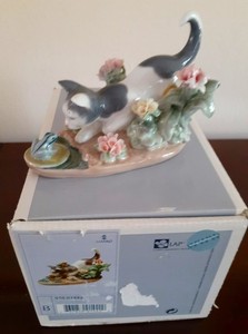 廃番希少 lladroリヤドロ キャットアンドフロッグ1442 廃番希少 lladroリヤドロ キャットアンドフロッグ1442