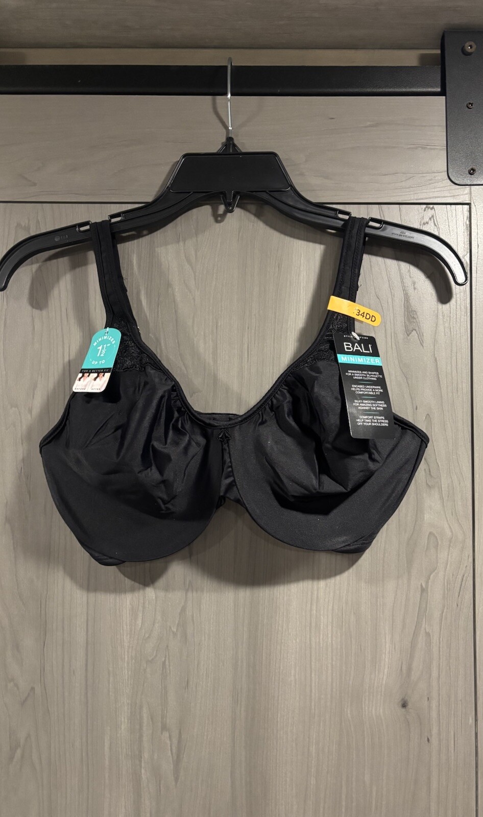 NWT Bali Women's 34DD Passion for Comfort Minimizer Bra DF3385 Black