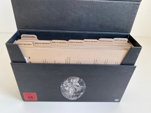 The Shield - Die Komplette Serie - Limited Deluxe Edition / 29 DVDs - Bild 3 von 16