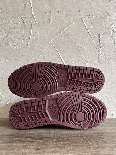 Nike Air Jordan 1 Mid SE leichte Maulbeere Damen Größe 12 DC7267-500 fehlender Deckel - Bild 4 von 5